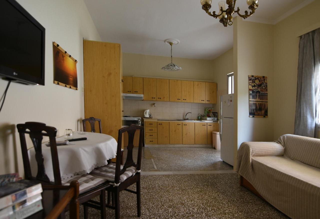 Holiday Home Αργοστόλι Εξωτερικό φωτογραφία
